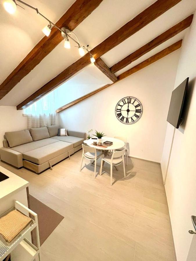 Perfect Stay Apartments Trieste Exteriör bild